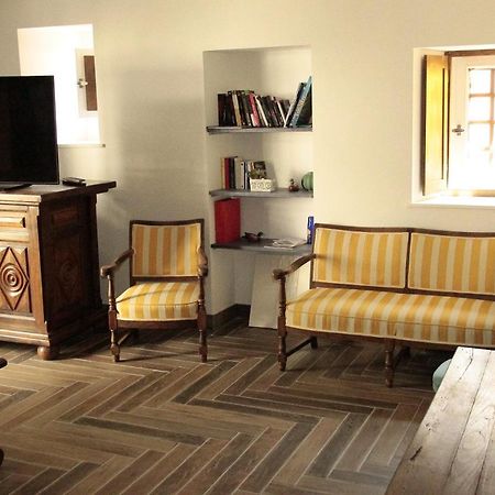 Hostel Du Lapin Blanc Σαιν-Μπριέκ Εξωτερικό φωτογραφία