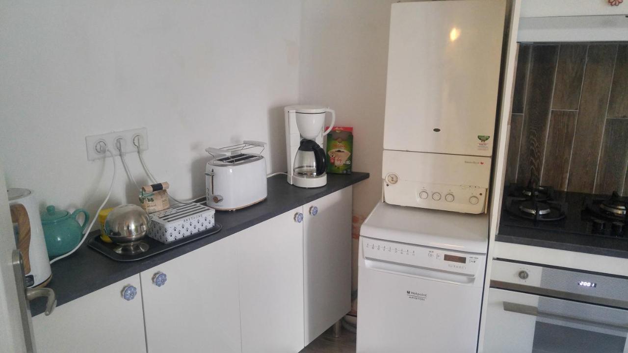Hostel Du Lapin Blanc Σαιν-Μπριέκ Εξωτερικό φωτογραφία