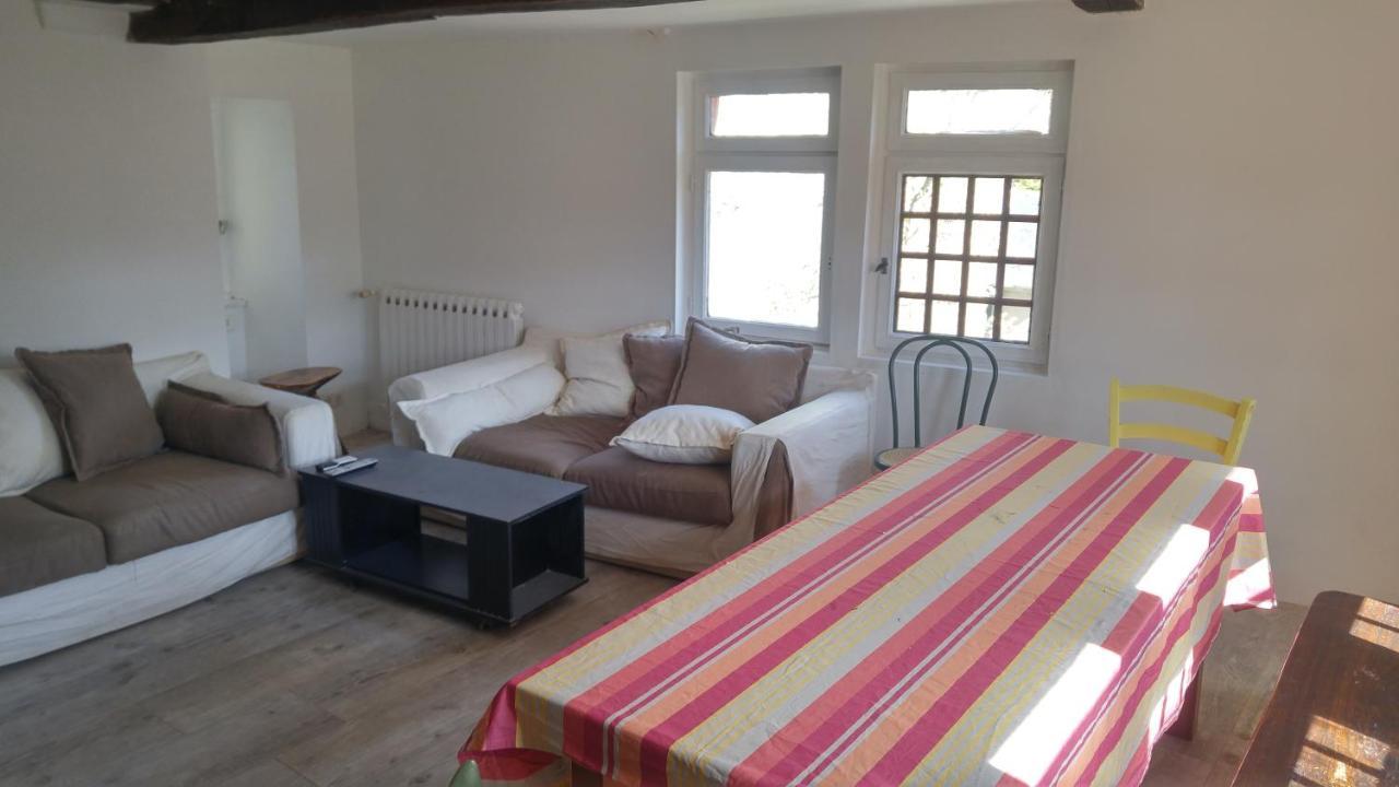 Hostel Du Lapin Blanc Σαιν-Μπριέκ Εξωτερικό φωτογραφία