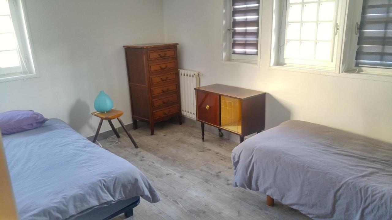 Hostel Du Lapin Blanc Σαιν-Μπριέκ Εξωτερικό φωτογραφία